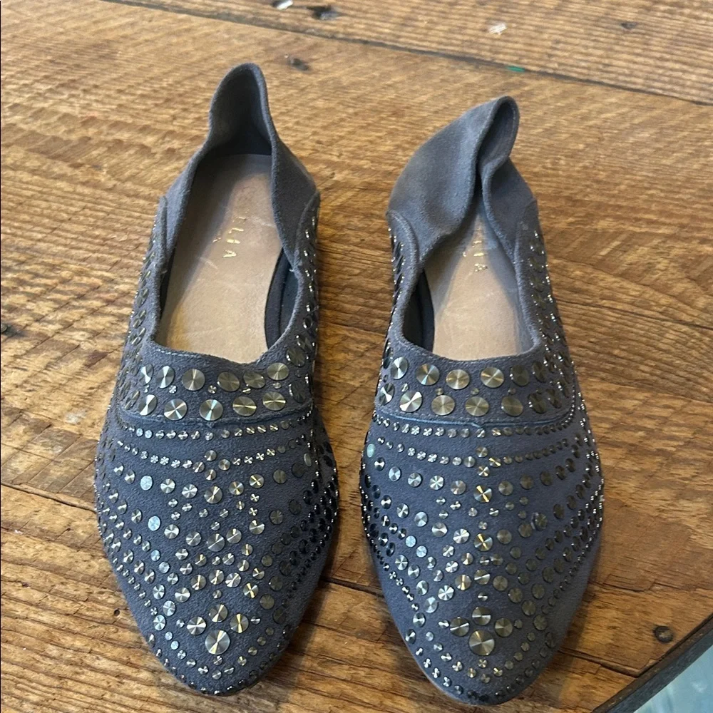 Cecelia New York Mojito beaded flat